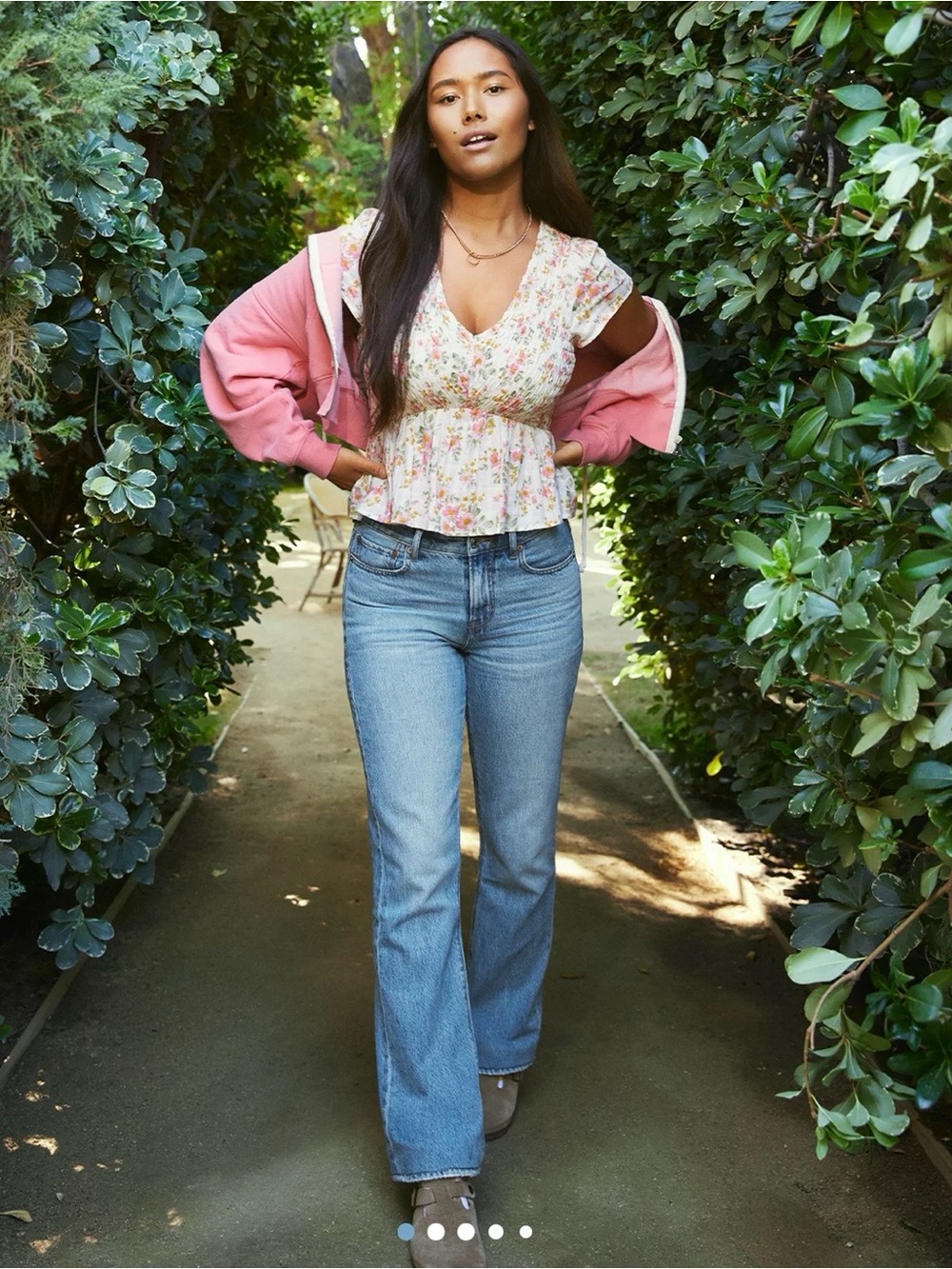 American eagle 90s bootcut jeans